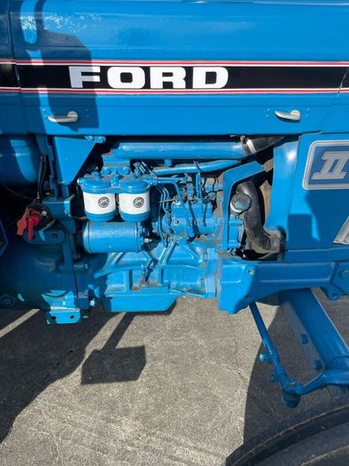 Ford 4610 with 40K box