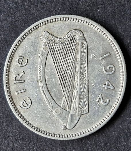 Ireland 1942 Silver 1s Shilling coin.