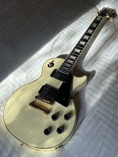 1987 Burny Les Paul Custom Alpine White Split Diamond Inlay