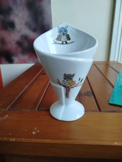 Porcelain vase by Meadows and Byrne