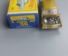 toy car