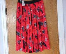 Helen Berman  (London) Red/Black  Pleated Animal Pattern.  S.14.  B.N.W.T
