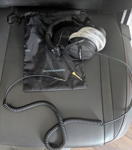 Beyerdynamic DT 990 Pro Headphones 250 Ohm