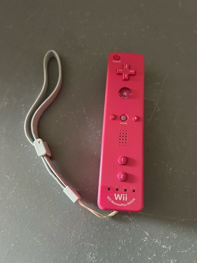 Nintendo Wii Controller Pink