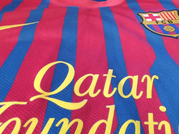 Barcelona Football Club Home Jersey 2011 to 2012 Large Adult Nike