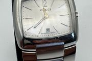 Gucci 8500m watch