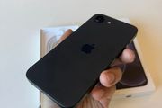 iPhone 17e ( 2 weeks old )