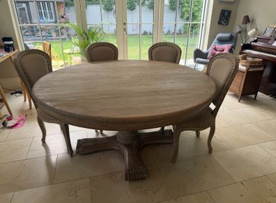 Oak Dining Table and 4 chairs