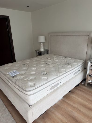 king size bed