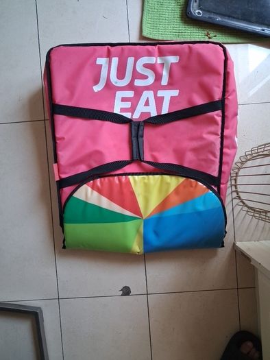 just eat pizza delivery box