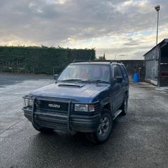 1995 Isuzu Trooper