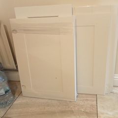 New kitchen presses and doors
