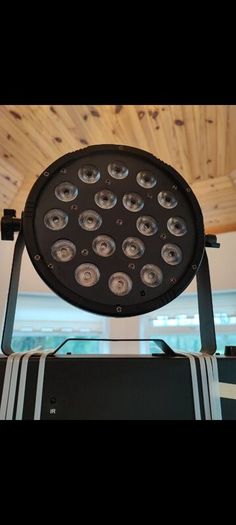 Complete DJ/ event light setup