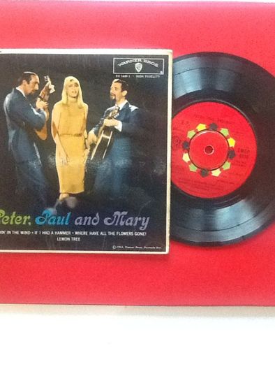 Vintage Vinyl  45EP  Peter, Paul & Mary - Blowing In the Wind - Rare picture cover