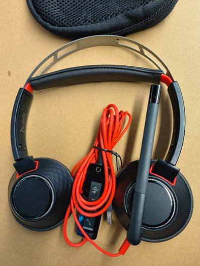 Poly (Polycom) Blackwire 5220 Wired Headset - Flexible Noise-Canceling Boom Mic - Ergonomic Design - Connect to PC/Mac, Mobile via USB-A, or 3.5 mm - Works w/Teams, Zoom/ Used
