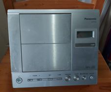 Panasonic SA-EN28 CD Stereo Music system, Radio, CD, MP3, all working perfect and in very good condition, with 2 Panasonic speakers Model SB-EN28