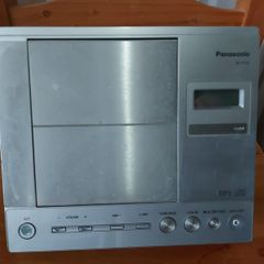 Panasonic SA-EN28 CD Stereo Music system, Radio, CD, MP3, all working perfect and in very good condition, with 2 Panasonic speakers Model SB-EN28
