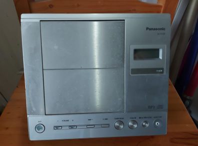 Panasonic SA-EN28 CD Stereo Music system, Radio, CD, MP3, all working perfect and in very good condition, with 2 Panasonic speakers Model SB-EN28