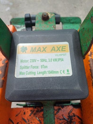 9 Ton Electric Log Splitter