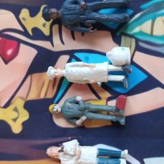 minature figures