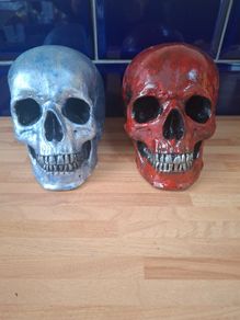 2 large Skull Ornaments