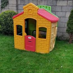 playhouse