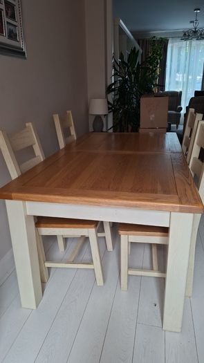 Dining room table and four chairs