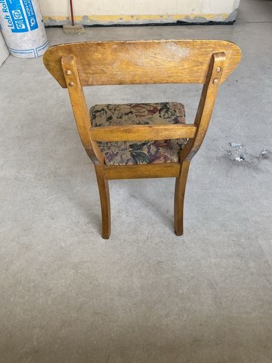 Dining table and chair set