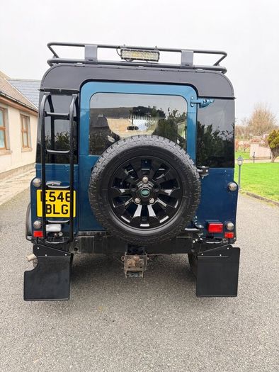 Land Rover Defender 1988
