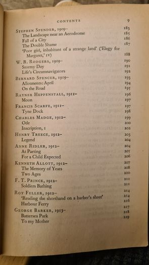 Contemporary Verse. Edited By Kenneth Allott. Paperback In Good.