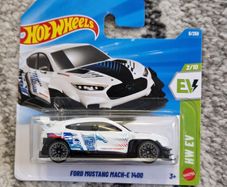 Hot Wheels - Ford Mustang Mach-E 1400