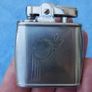 Ronson Victory 1950s Lighter, Mid Century with unusual Letter R lever to control the  flame. Image 4