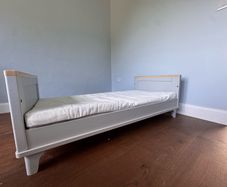 mamas and papas toddler bed