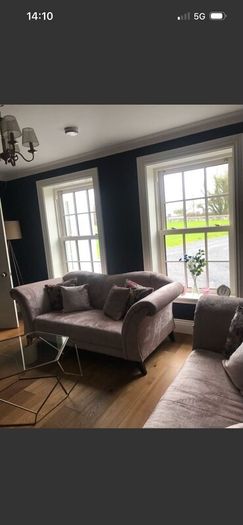 Chesterfield pink sofas