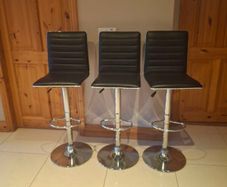 bar stools