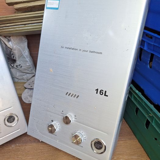 18L Tankless Gas Water Heater Portable for parts and repairs