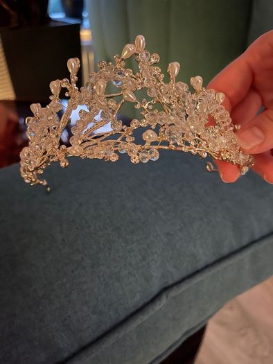 Head Piece For Confirmation or Debs