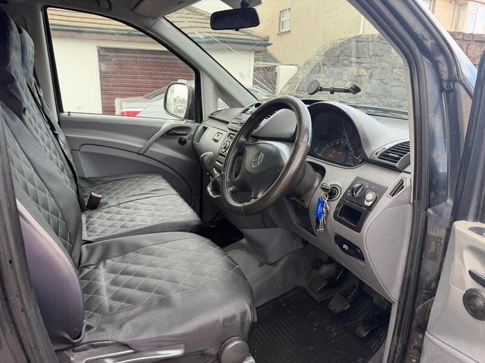 Mercedes Vito  2006