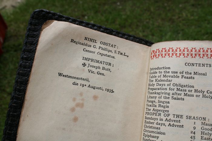 Antique Prayers and Missals
