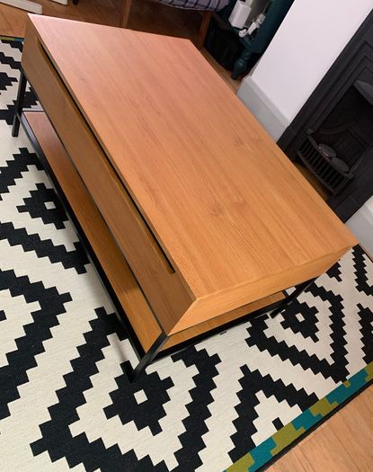 Coffee Table - lift up top