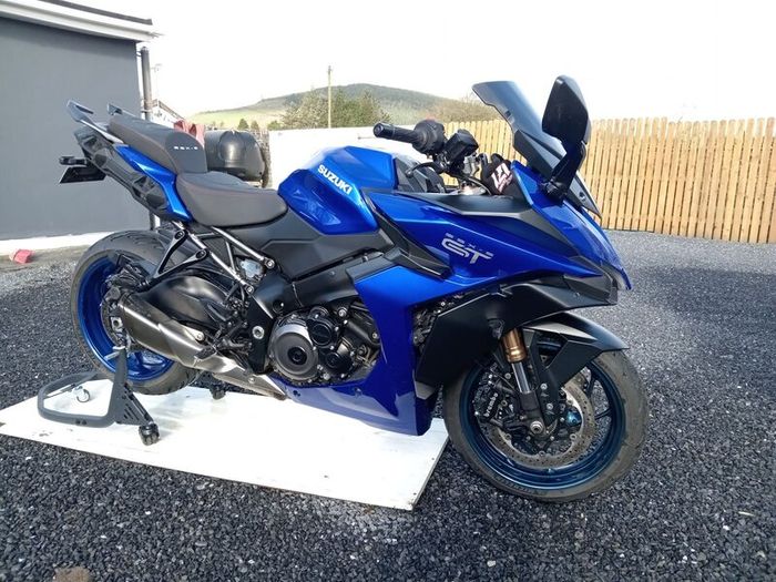 Suzuki gsx s1000 gt