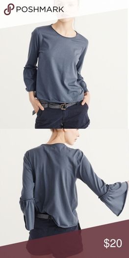 Abercrombie&Fitch bell sleeve top in blue size XS Postage included