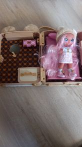 Na na na surprise Sarah Snuggles bedroom set