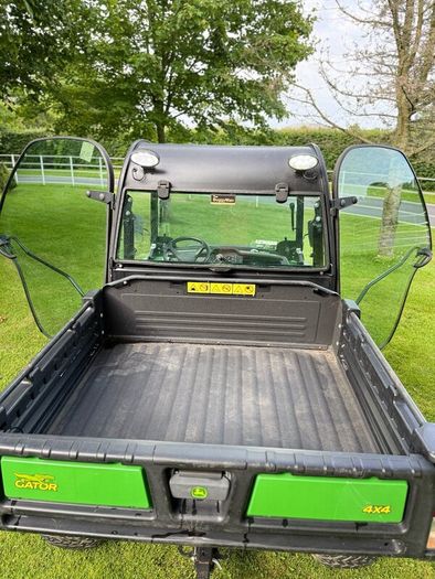 John Deere gator
