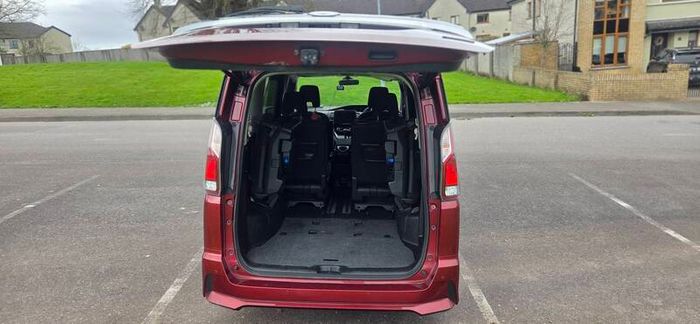 2018 Nissan Serena