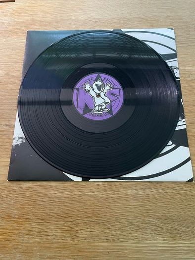 Liquid Crystal - Let It Go (Remastered & Repressed) - 12" Vinyl E.P. - 2021 Kniteforce Records
