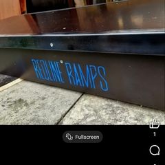 skateboard ledge