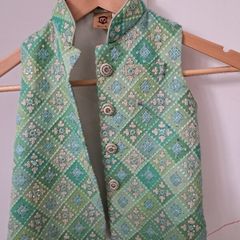 Kids vest