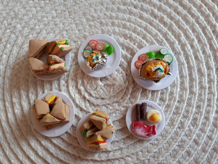 Handmade food miniatures for doll houses