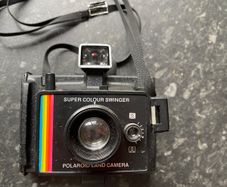 Polaroid super colour swinger camera